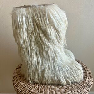 Vintage Open Country Fur Ski Yeti Boho Snow Boot. Made in Italy / Women Sz 9.5